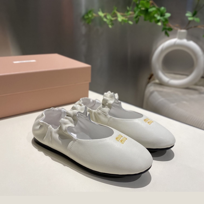 Miu Miu flat shoes